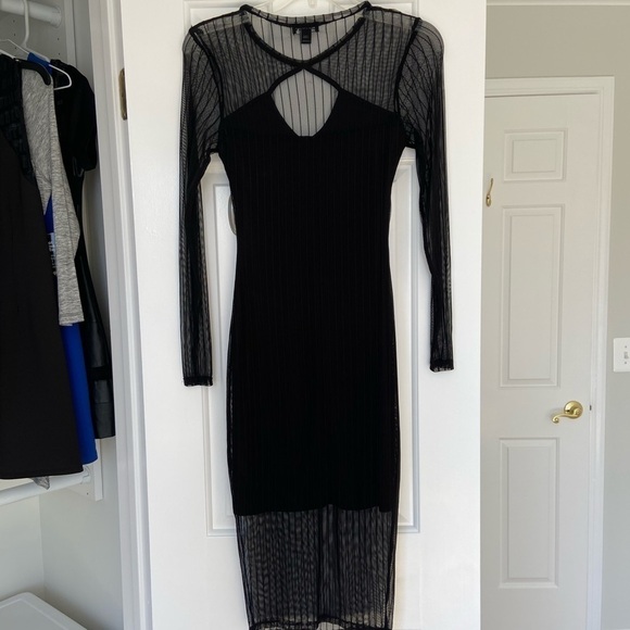 PROJECT RUNWAY Black Sheer Fitted Dress! NWOT Size XS - Picture 5 of 5
